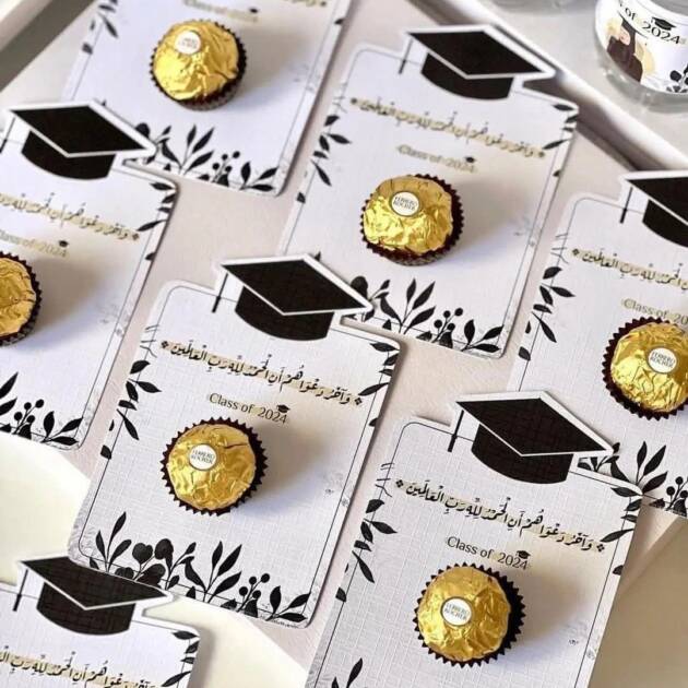 Evently - توزيعات شوكولاتة تخرج
